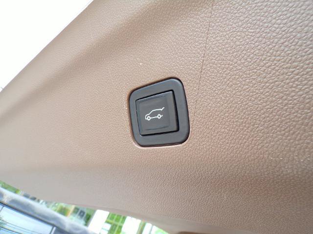 Used 2023 GMC Yukon Denali w/ LPO, Floor Liner Package AWD/4WD image 8