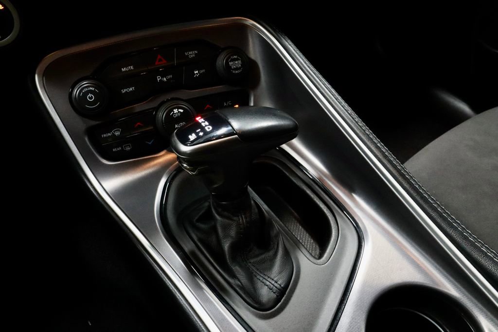 Used 2021 Dodge Challenger GT image 28