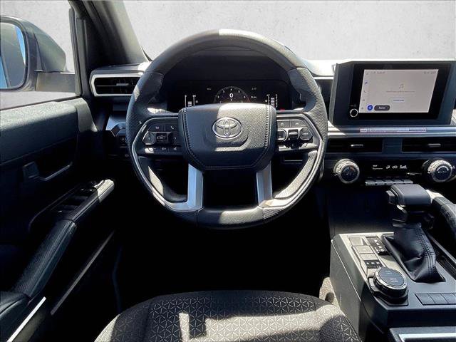 Used 2025 Toyota 4Runner SR5 AWD/4WD image 7