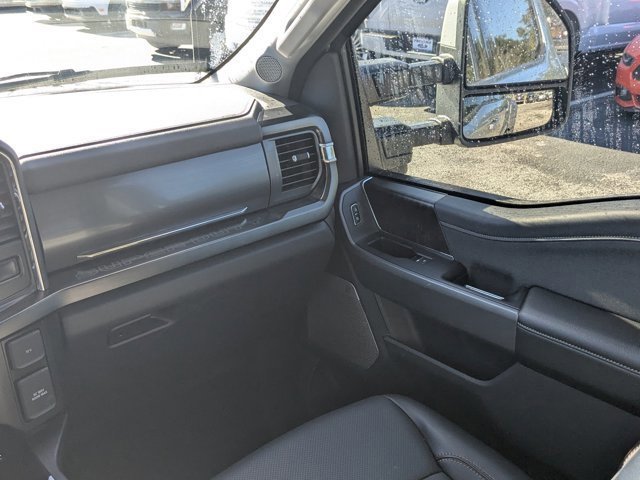 Certified 2023 Ford F450 Lariat image 17