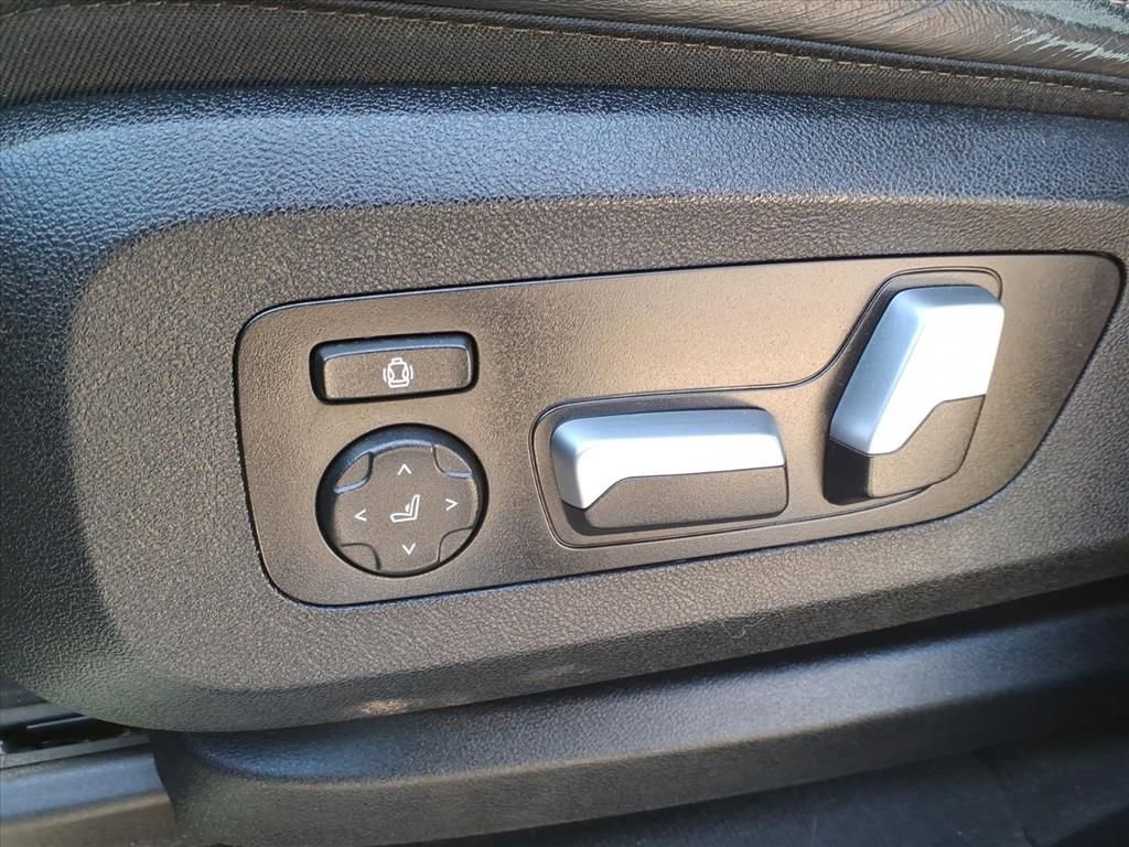 Used 2023 BMW X5 xDrive45e image 14