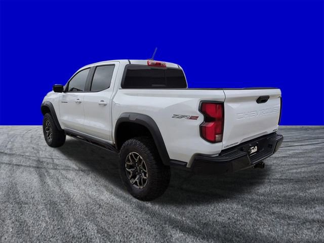 Used 2023 Chevrolet Colorado ZR2 w/ ZR2 Convenience Package III image 3
