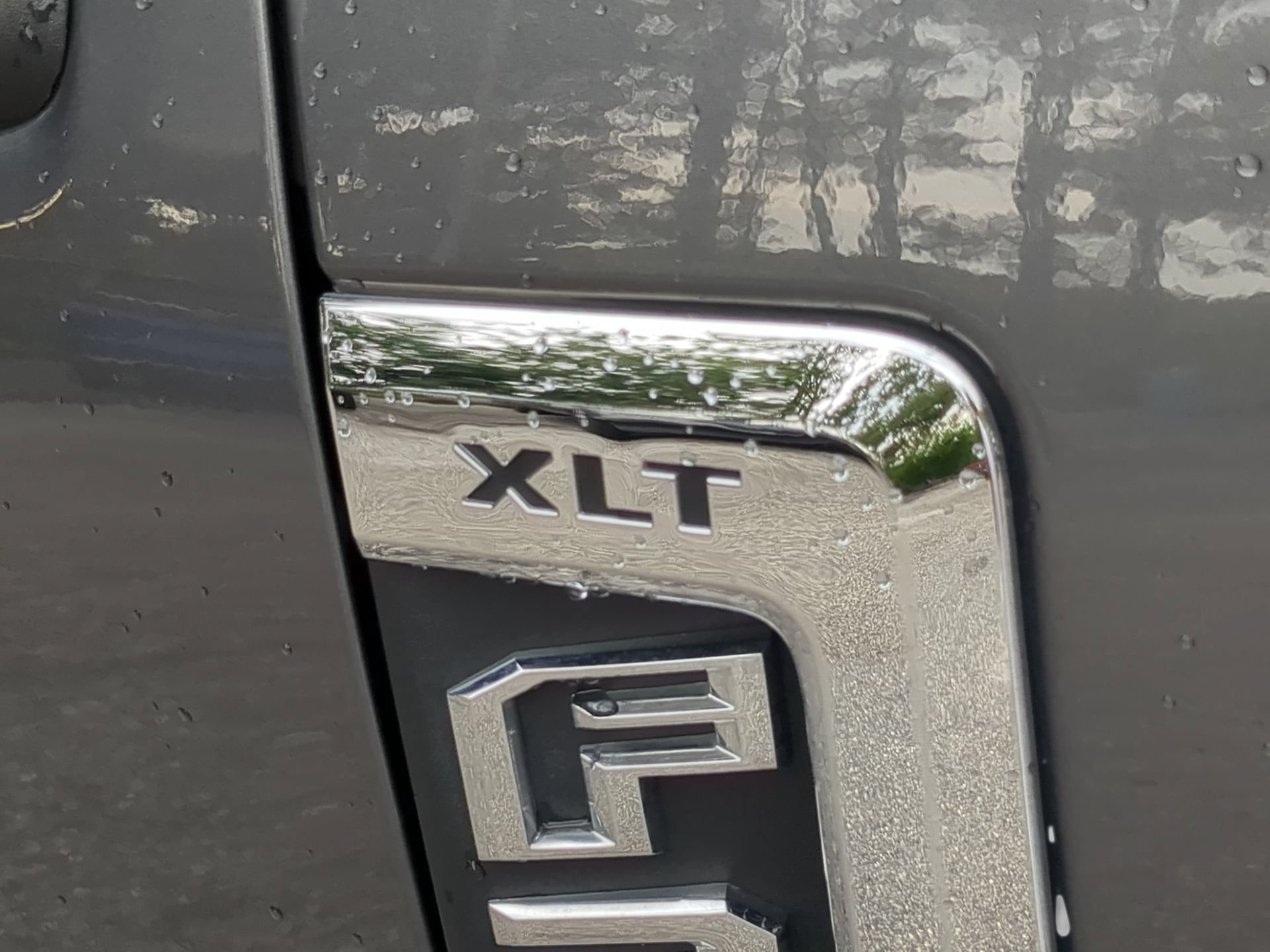 Certified 2021 Ford F250 XLT w/ XLT Premium Package AWD/4WD image 47