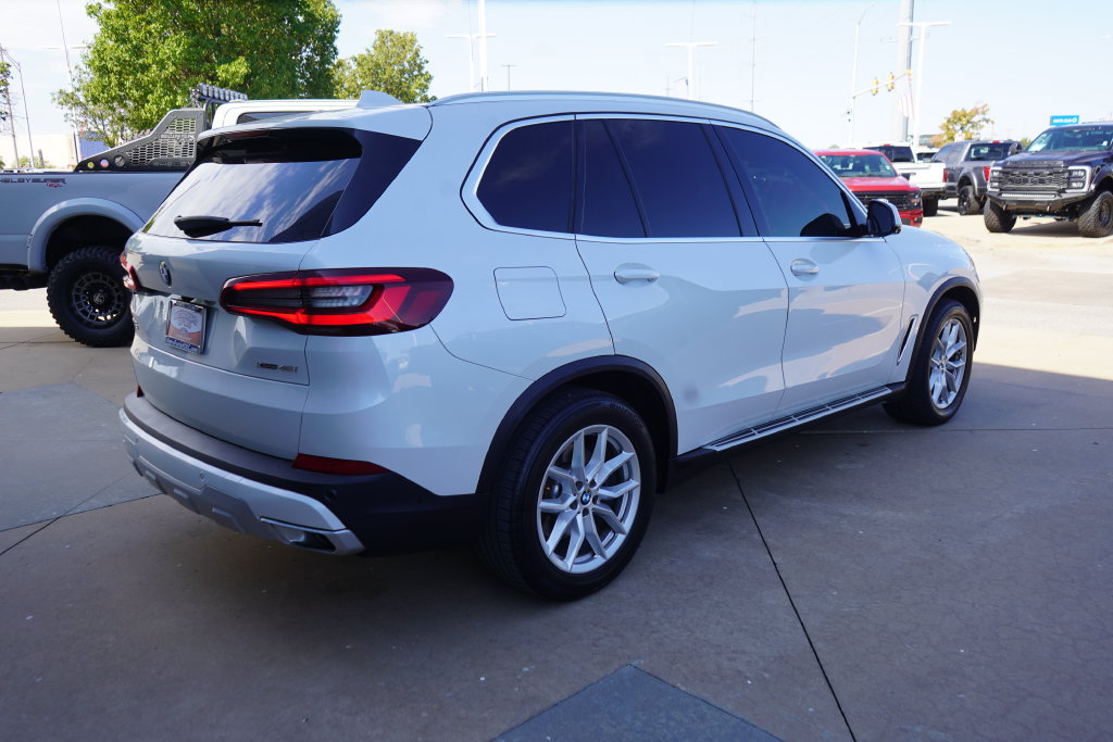 Used 2023 BMW X5 xDrive40i AWD/4WD image 11
