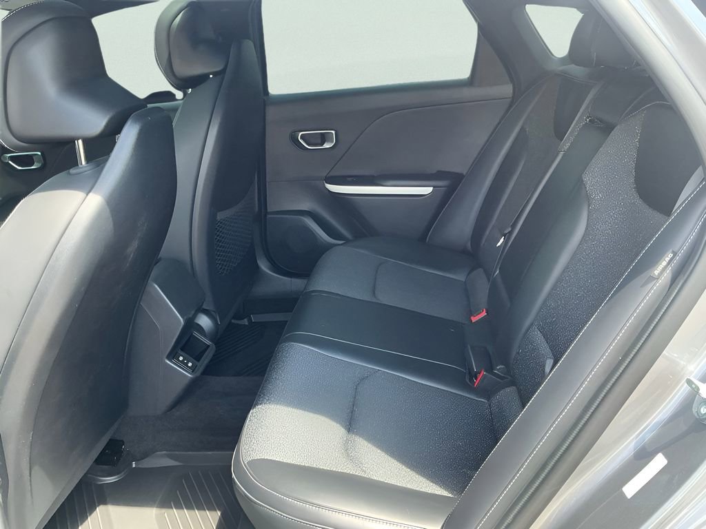 Used 2025 Kia K4 GT-Line w/ GT-Line Sunroof Package FWD image 16