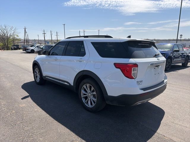 Certified 2021 Ford Explorer XLT w/ Equipment Group 202A image 2