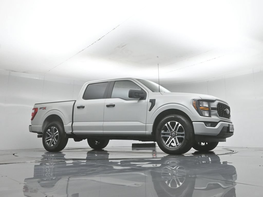 Certified 2023 Ford F150 XL RWD image 4