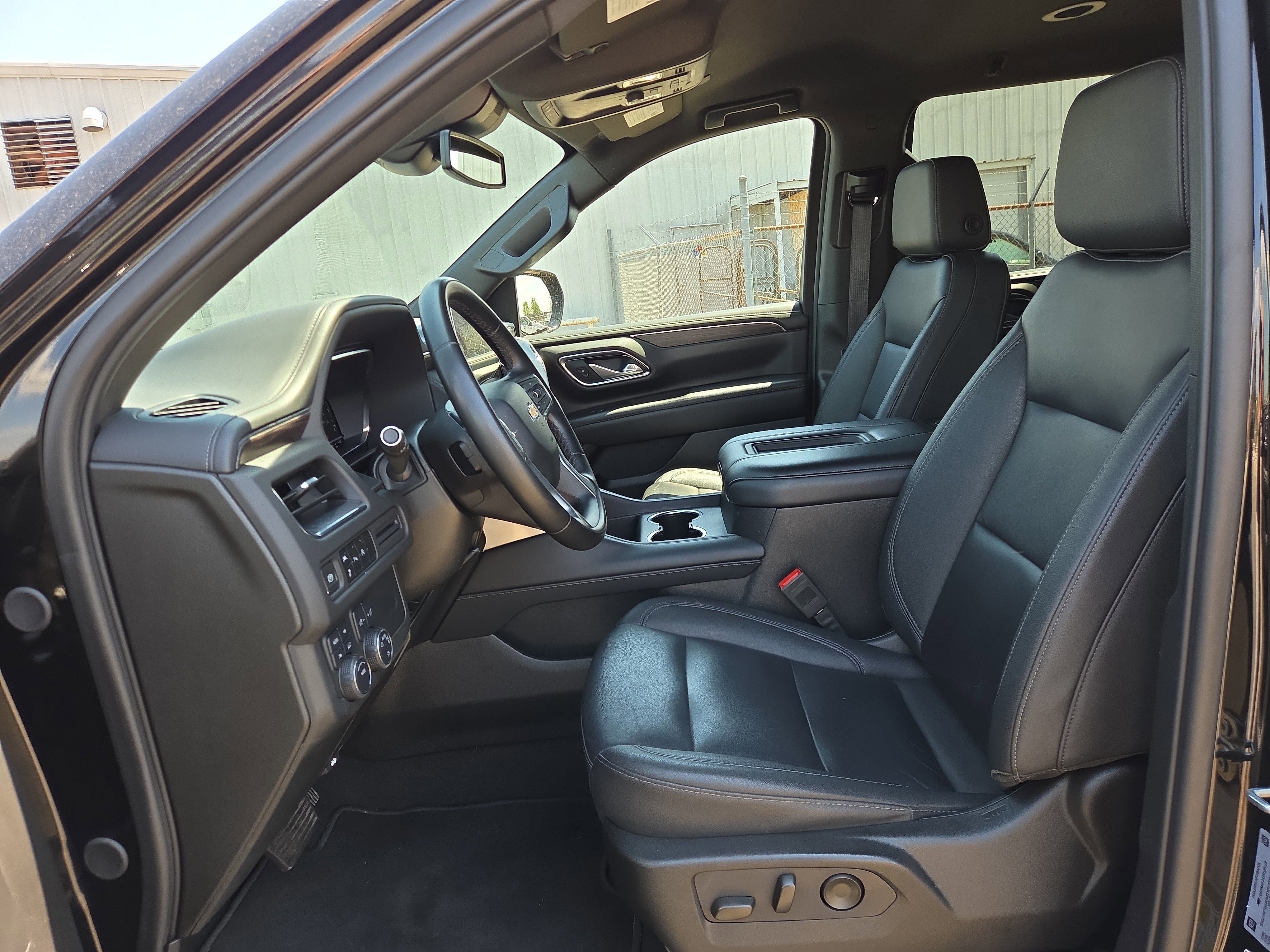 Used 2024 Chevrolet Tahoe LT image 10