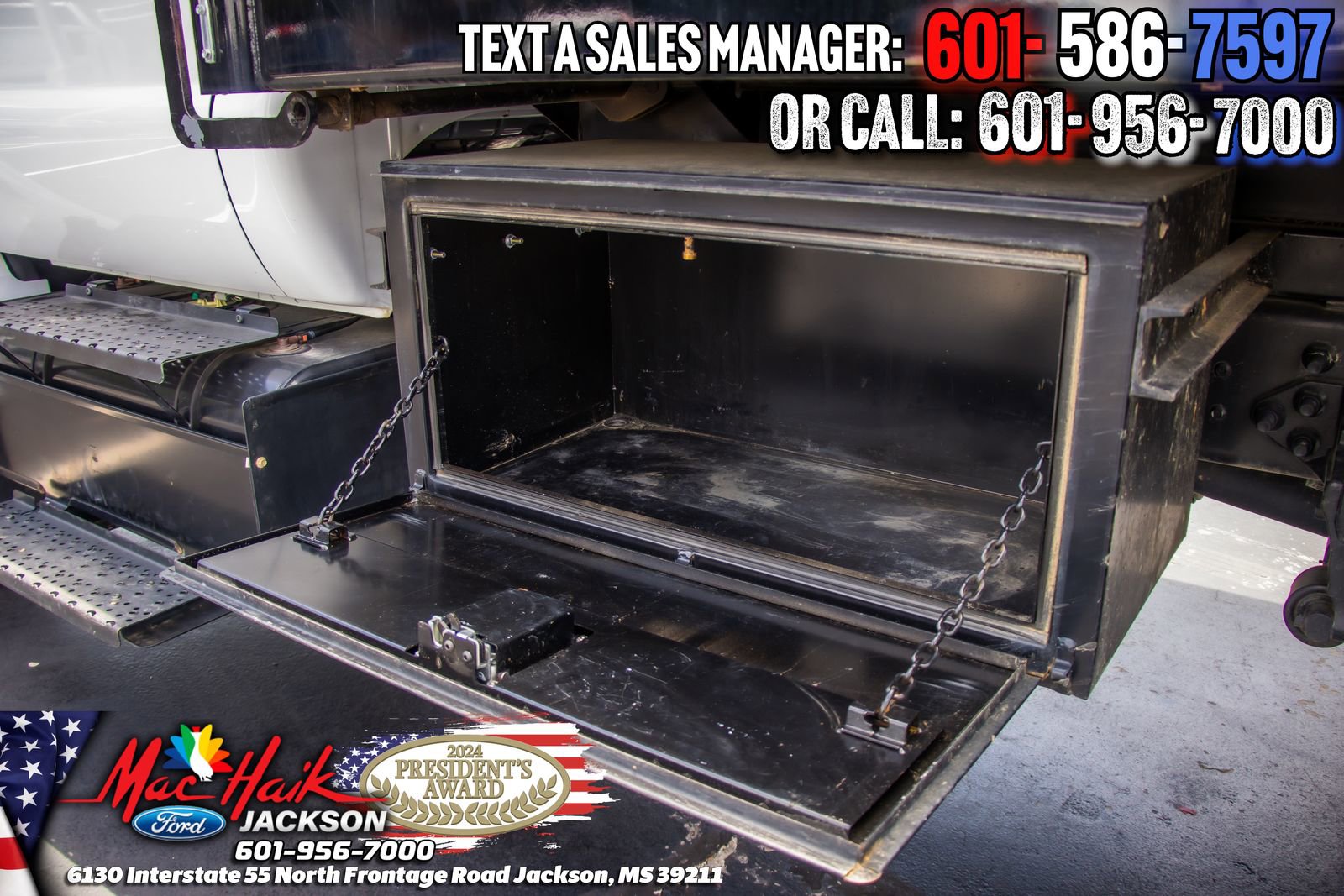 Certified 2025 Ford F650 2WD Regular Cab Super Duty image 7