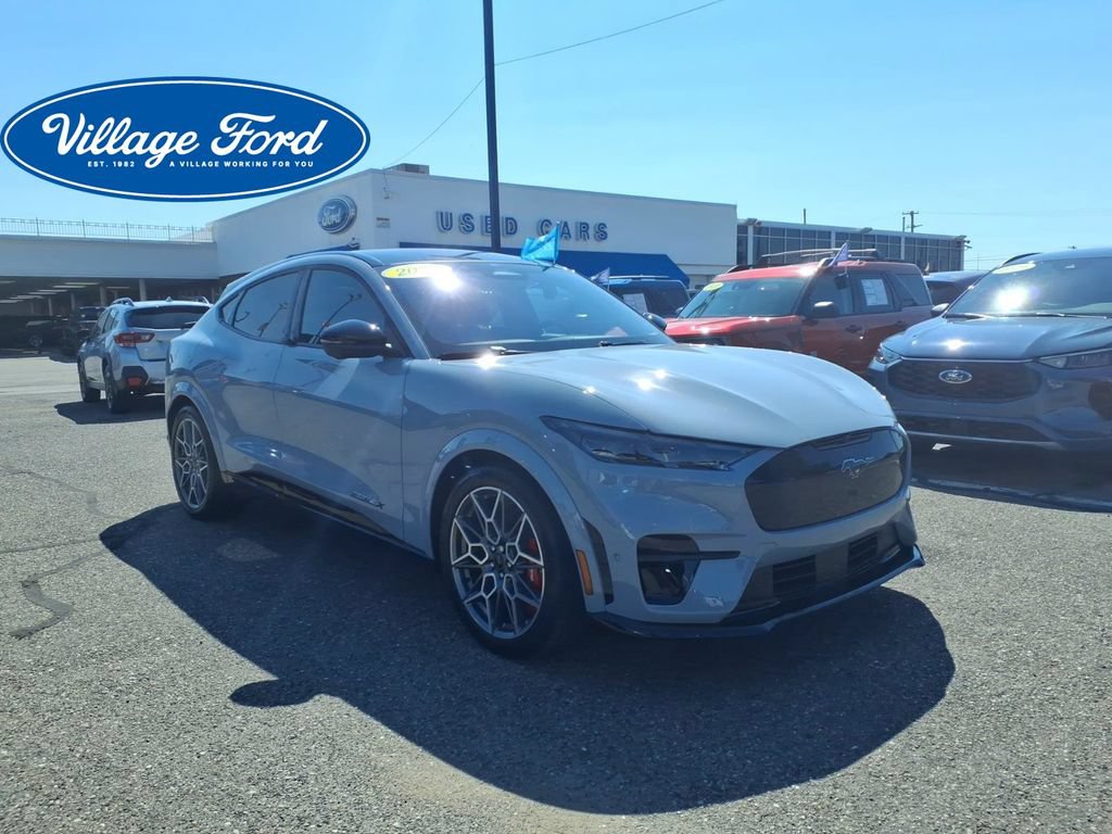 Certified 2024 Ford Mustang Mach-E GT AWD/4WD image 3