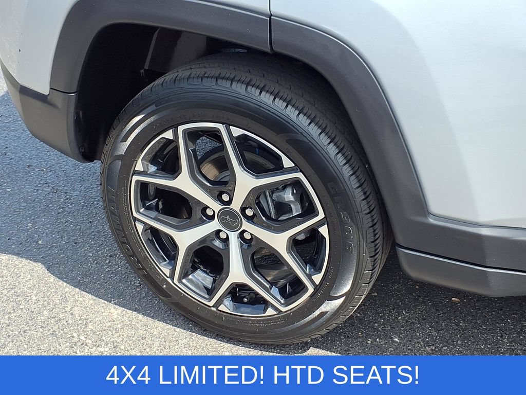 Used 2025 Jeep Compass Limited AWD/4WD image 27