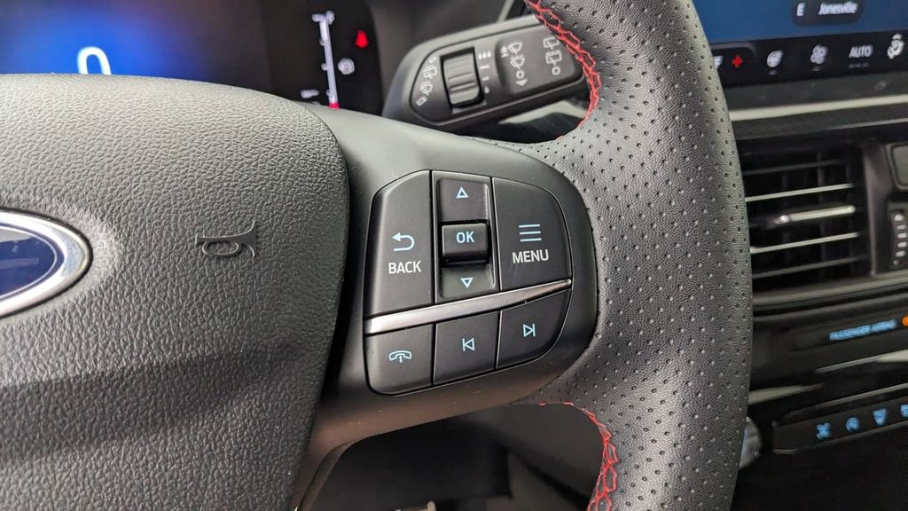 Certified 2023 Ford Escape ST-Line w/ Tech Pack #1 image 32