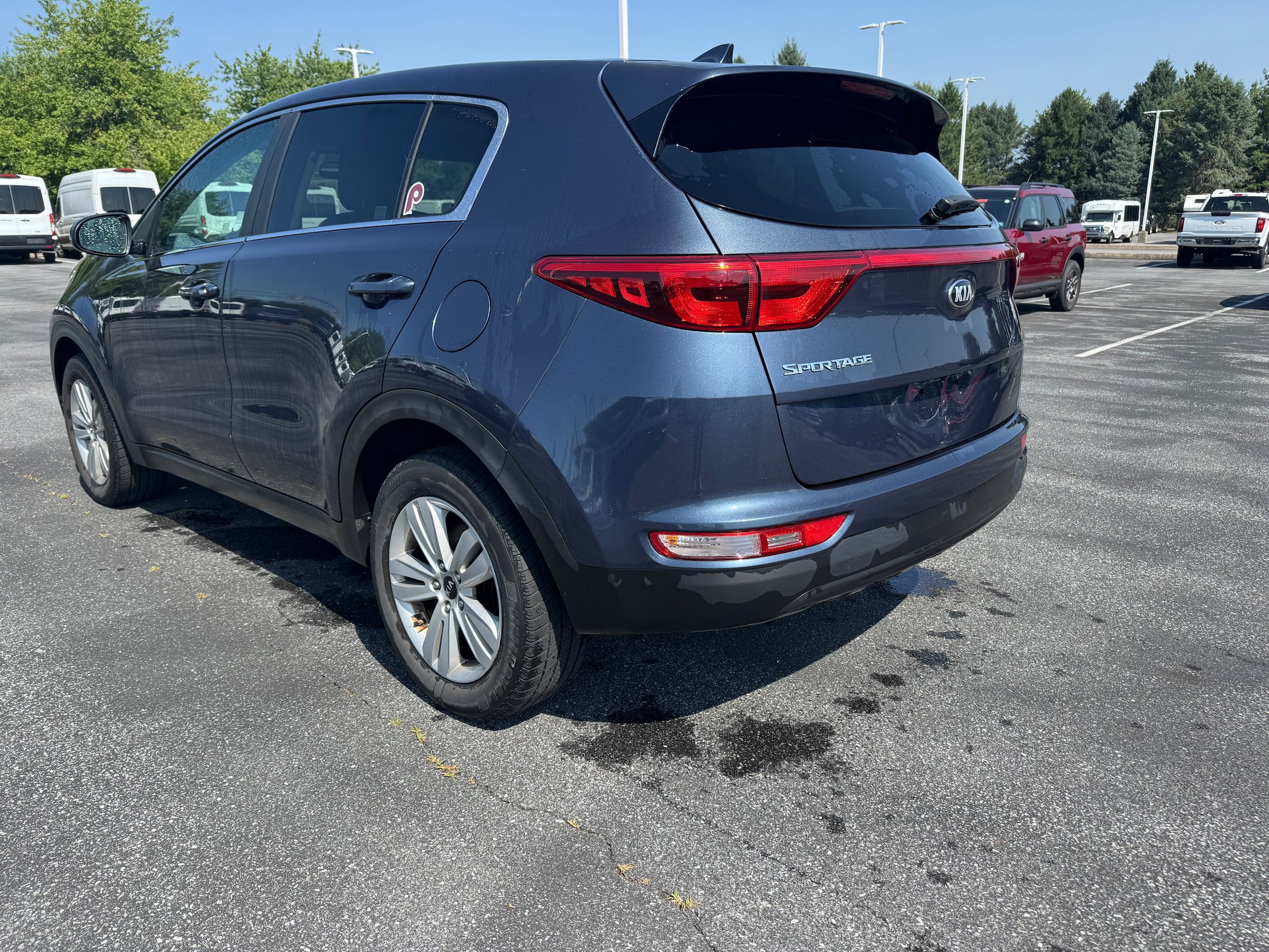 Used 2017 Kia Sportage LX AWD/4WD image 3