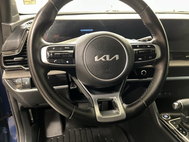 Used 2023 Kia Sportage X-Line AWD/4WD image 9