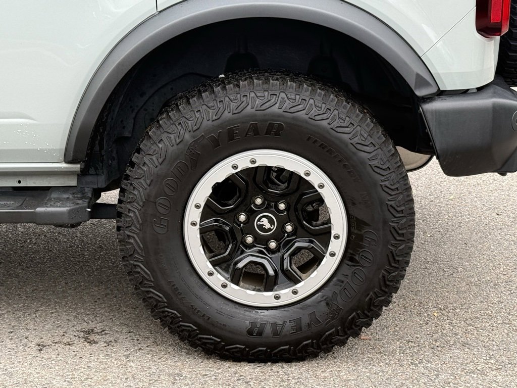 Certified 2022 Ford Bronco Big Bend w/ Sasquatch Package image 11