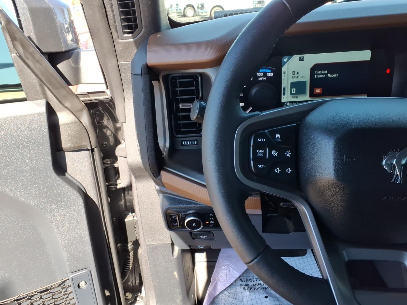 Certified 2024 Ford Bronco Outer Banks AWD/4WD image 28