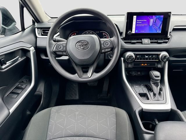 Used 2025 Toyota RAV4 XLE image 26