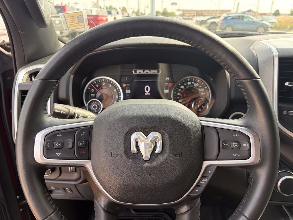 Used 2023 RAM 1500 Big Horn AWD/4WD image 25