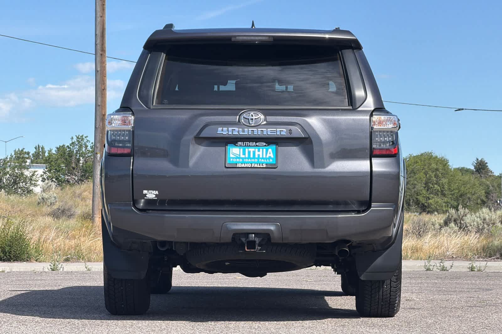 Used 2023 Toyota 4Runner SR5 Premium w/ Moonroof Package AWD/4WD image 7