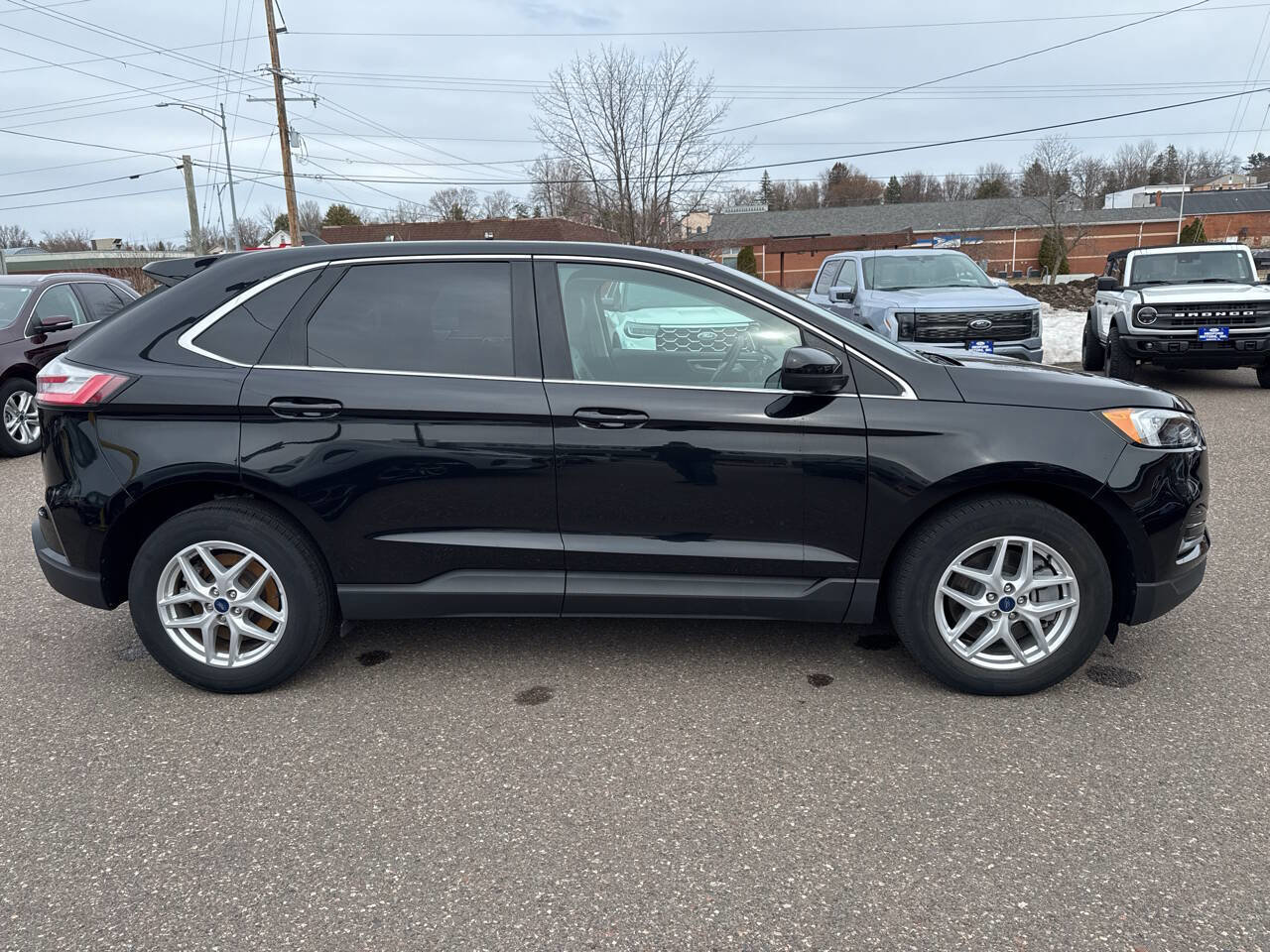 Certified 2024 Ford Edge SEL AWD/4WD image 4
