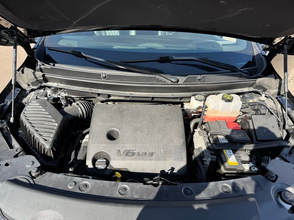 Used 2023 Buick Enclave Avenir image 12