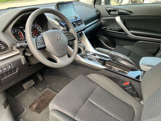 Used 2025 Mitsubishi Eclipse Cross LE AWD/4WD image 23