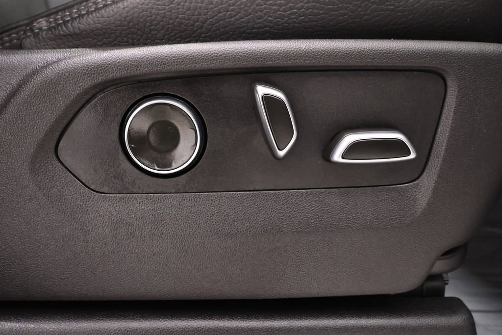 Used 2024 GMC Sierra 2500 Denali w/ Denali Reserve Package image 18