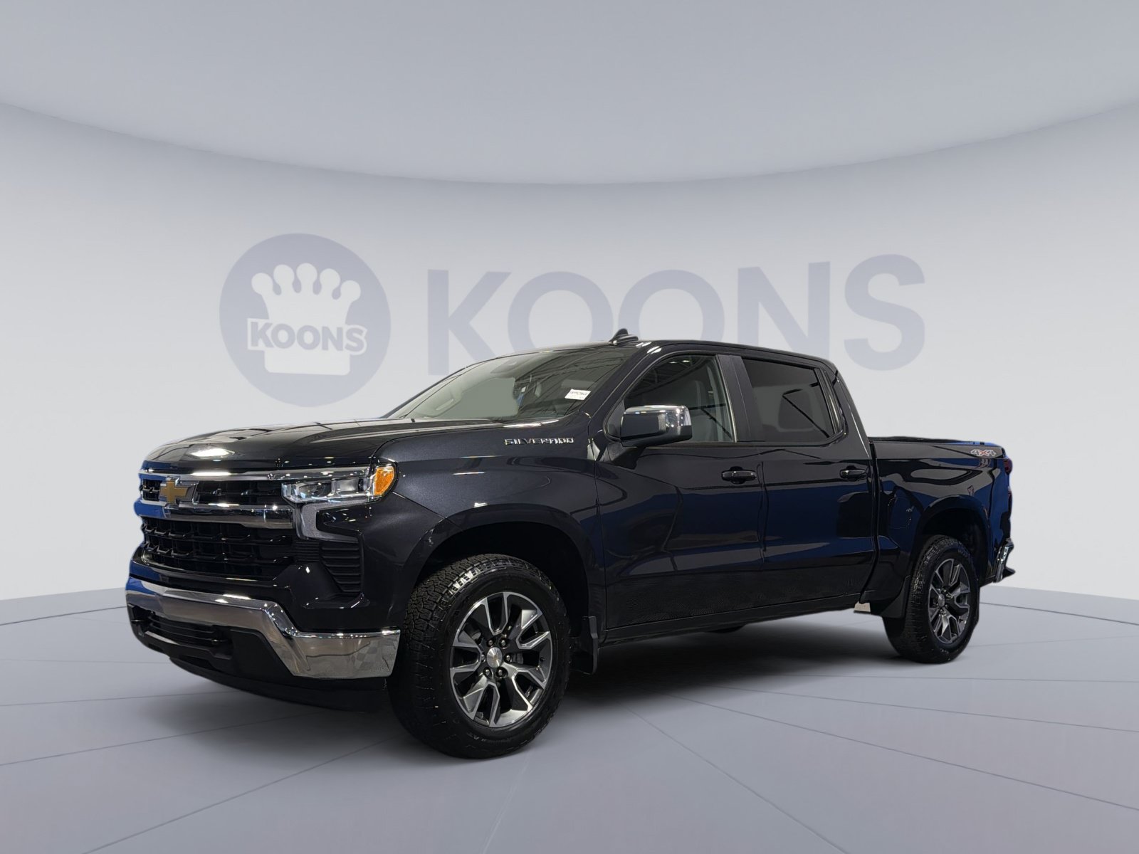 Used 2024 Chevrolet Silverado 1500 LT