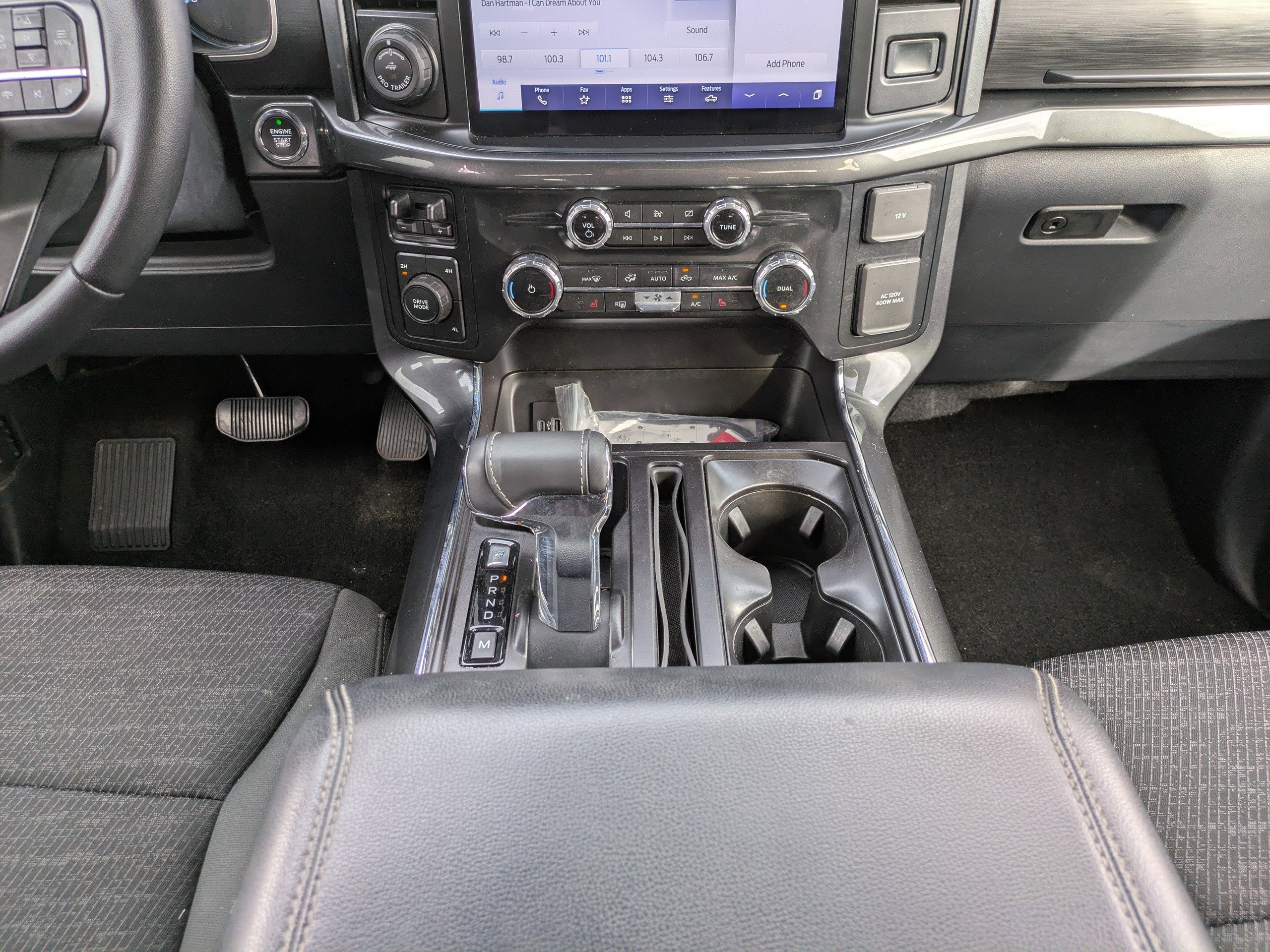 Certified 2022 Ford F150 XLT w/ Equipment Group 302A High image 17