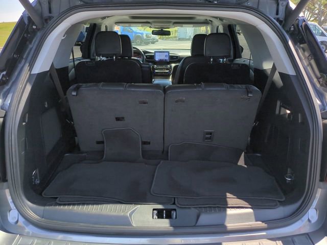 Certified 2022 Ford Explorer Limited w/ Equipment Group 301A RWD image 13