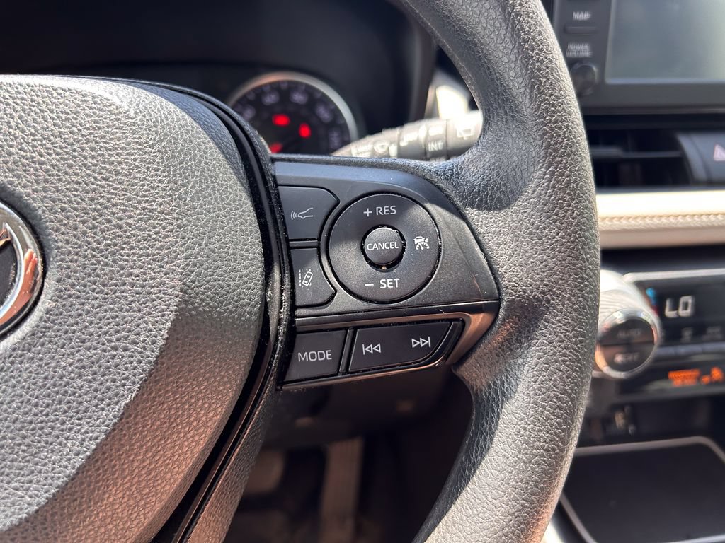 Used 2019 Toyota RAV4 XLE w/ Protection Package FWD image 30