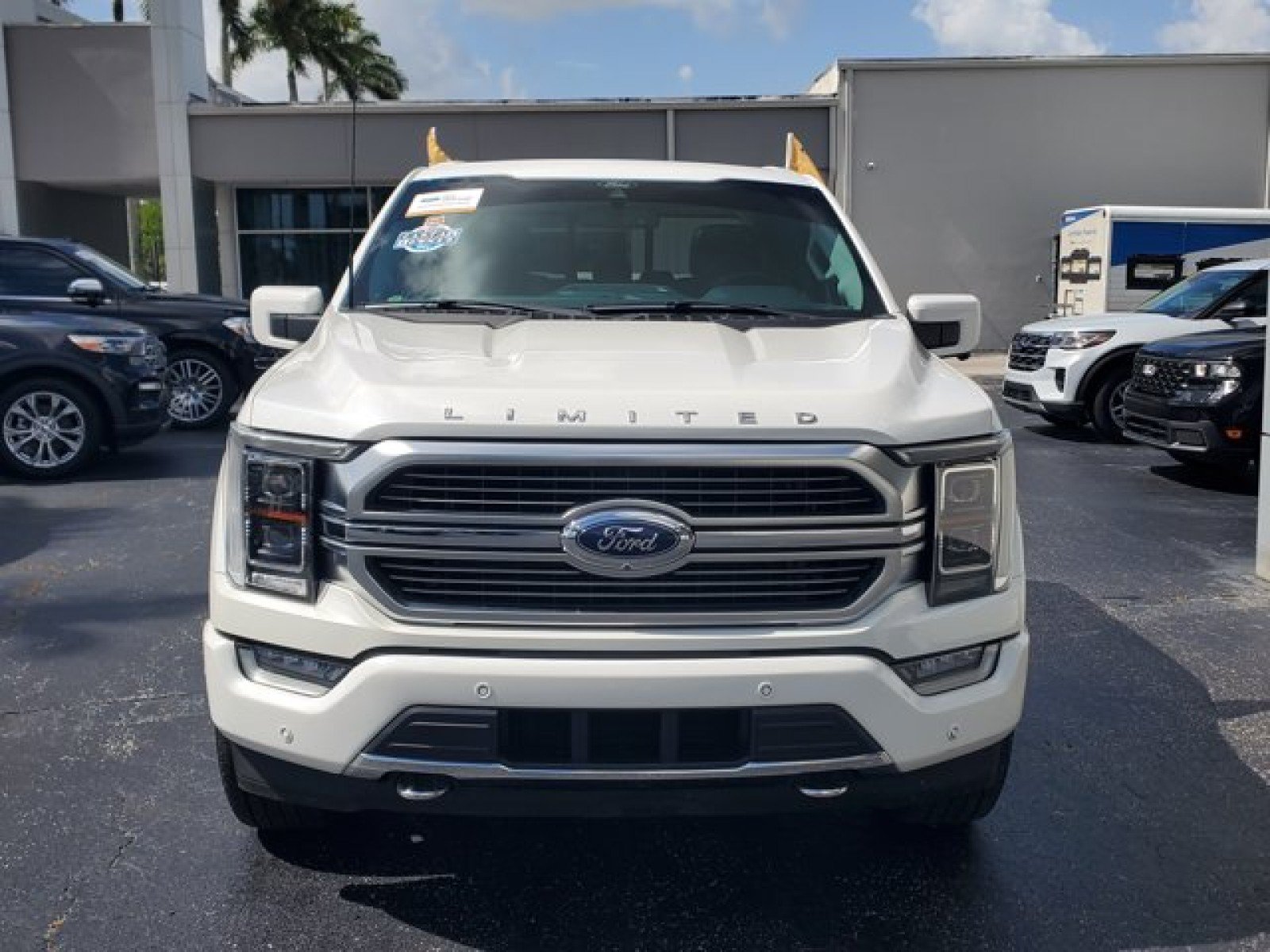 Certified 2022 Ford F150 Limited AWD/4WD image 2