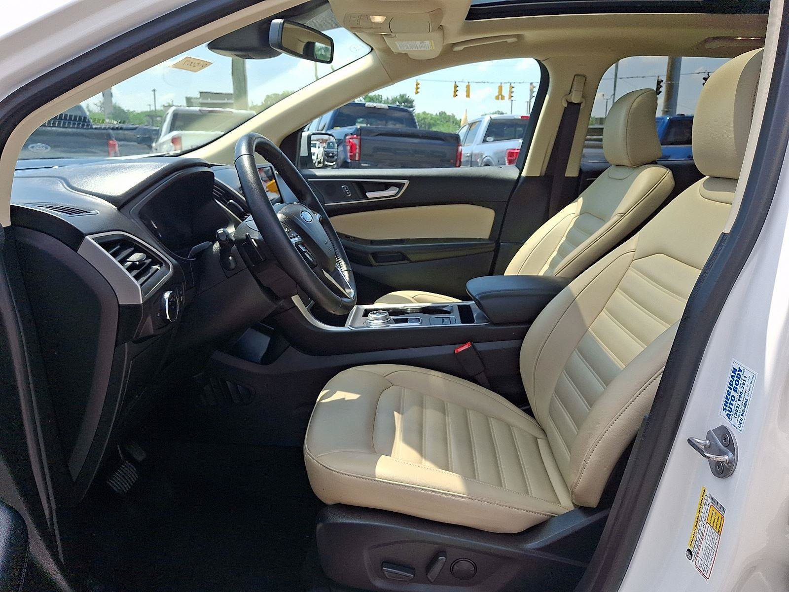 Certified 2023 Ford Edge SEL w/ Convenience Package AWD/4WD image 10