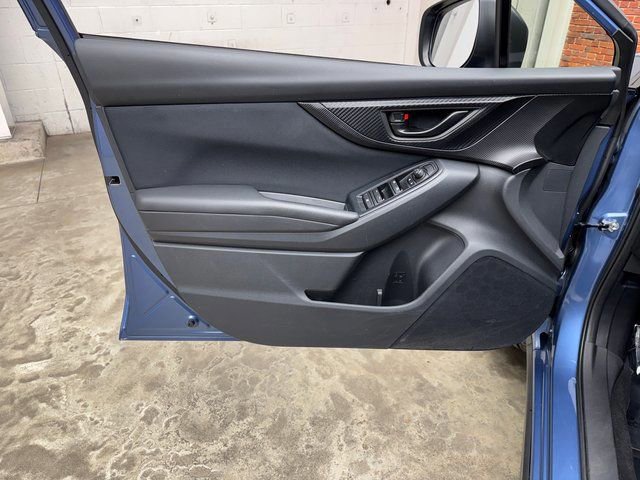 Used 2023 Subaru Crosstrek 2.0i image 10