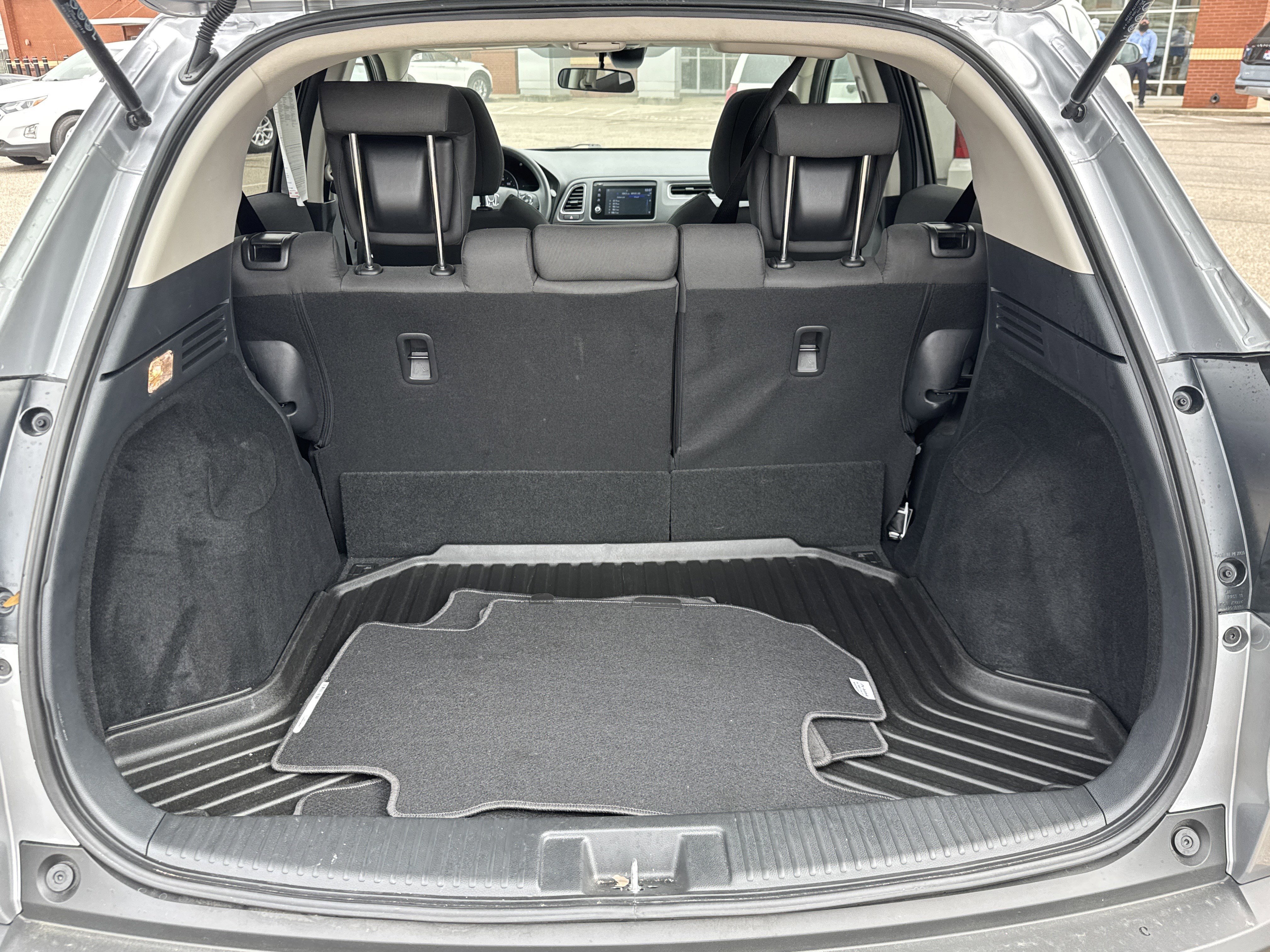 Used 2022 Honda HR-V EX image 13