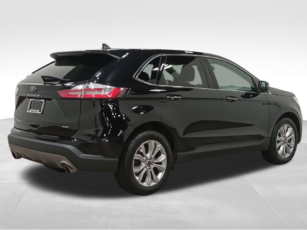 Certified 2024 Ford Edge Titanium AWD/4WD image 3