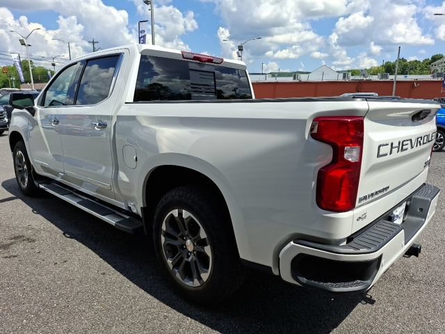 Used 2025 Chevrolet Silverado 1500 High Country w/ Technology Package AWD/4WD image 5