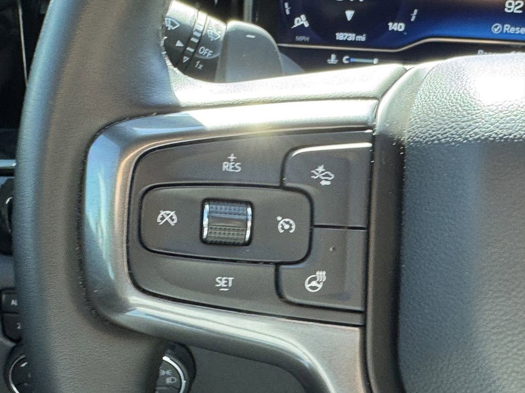 Used 2023 Chevrolet Silverado 1500 ZR2 w/ Technology Package image 22