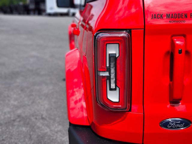 Certified 2023 Ford Bronco Outer Banks AWD/4WD image 9