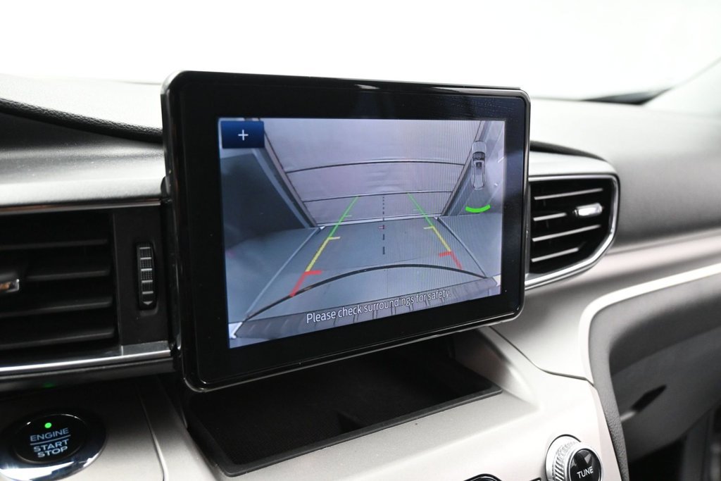Certified 2021 Ford Explorer XLT w/ Equipment Group 202A RWD image 14