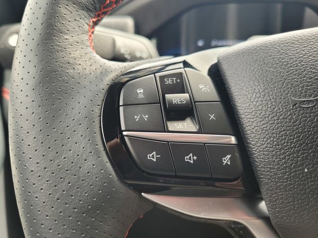 Certified 2025 Ford Explorer ST image 27