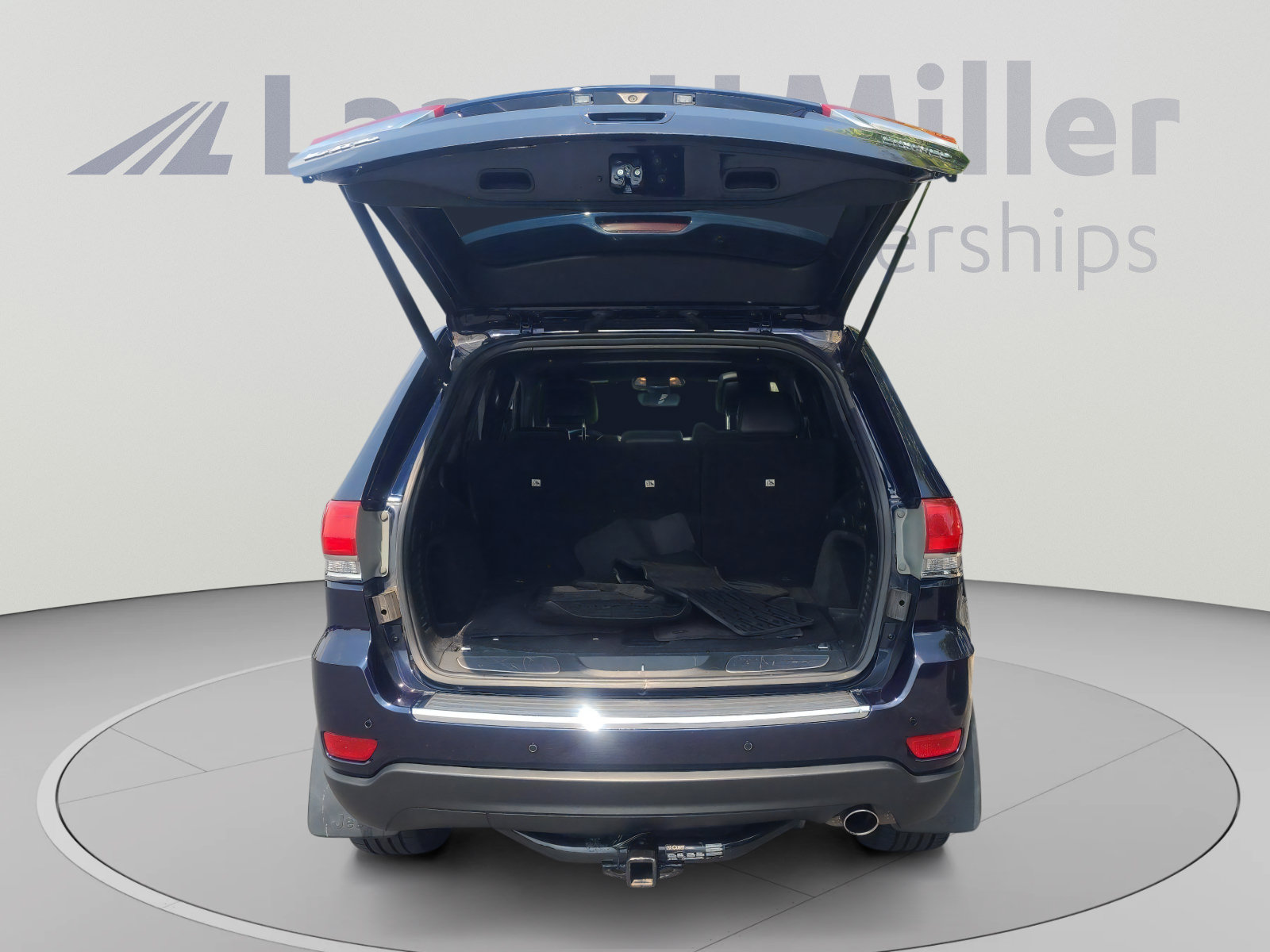 Used 2017 Jeep Grand Cherokee Limited AWD/4WD image 33