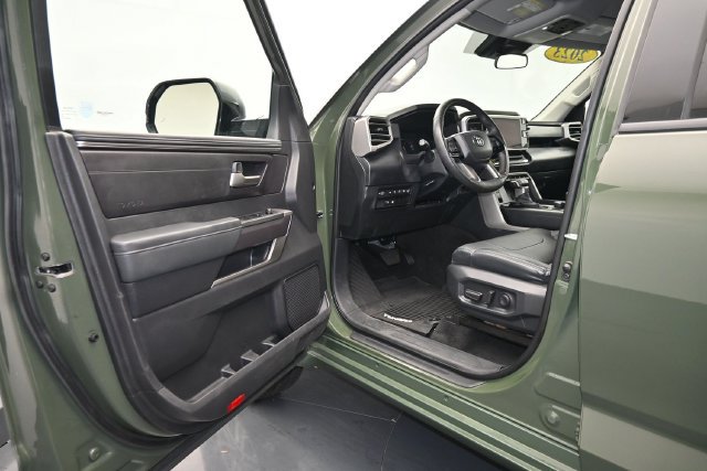 Used 2023 Toyota Tundra SR5 w/ SR5 Premium Package AWD/4WD image 13