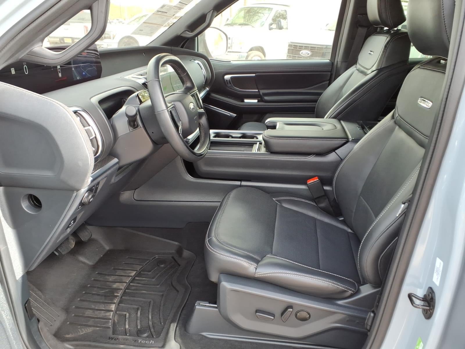 Certified 2025 Ford Expedition Platinum w/ Stealth Performance Package AWD/4WD image 24