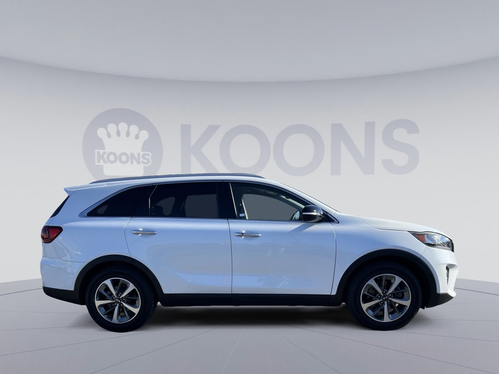 Used 2019 Kia Sorento EX image 2