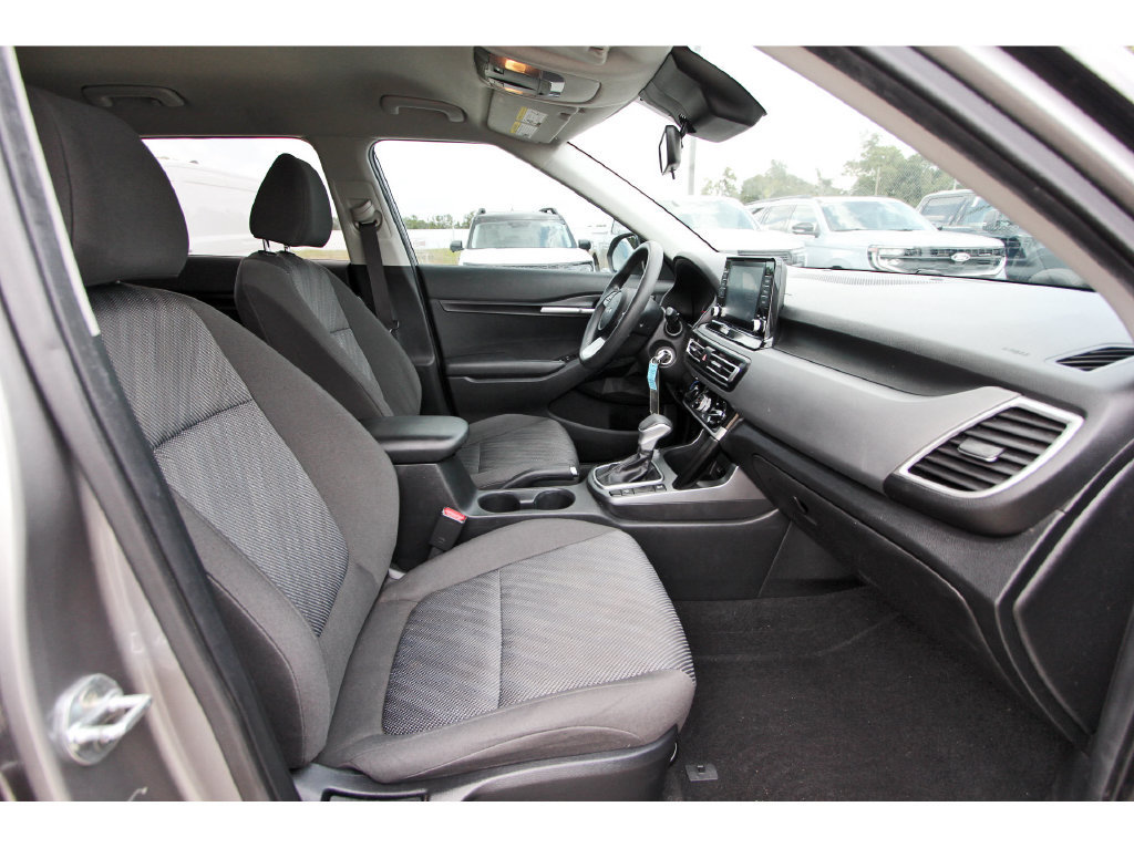 Used 2022 Kia Seltos LX AWD/4WD image 26