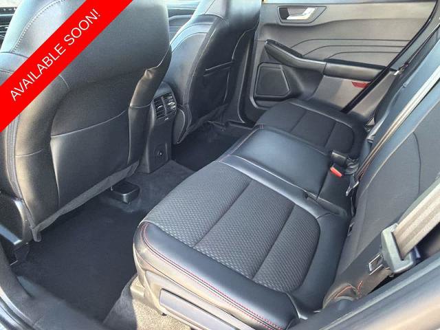 Certified 2023 Ford Escape ST-Line w/ Tech Pack #1 AWD/4WD image 18