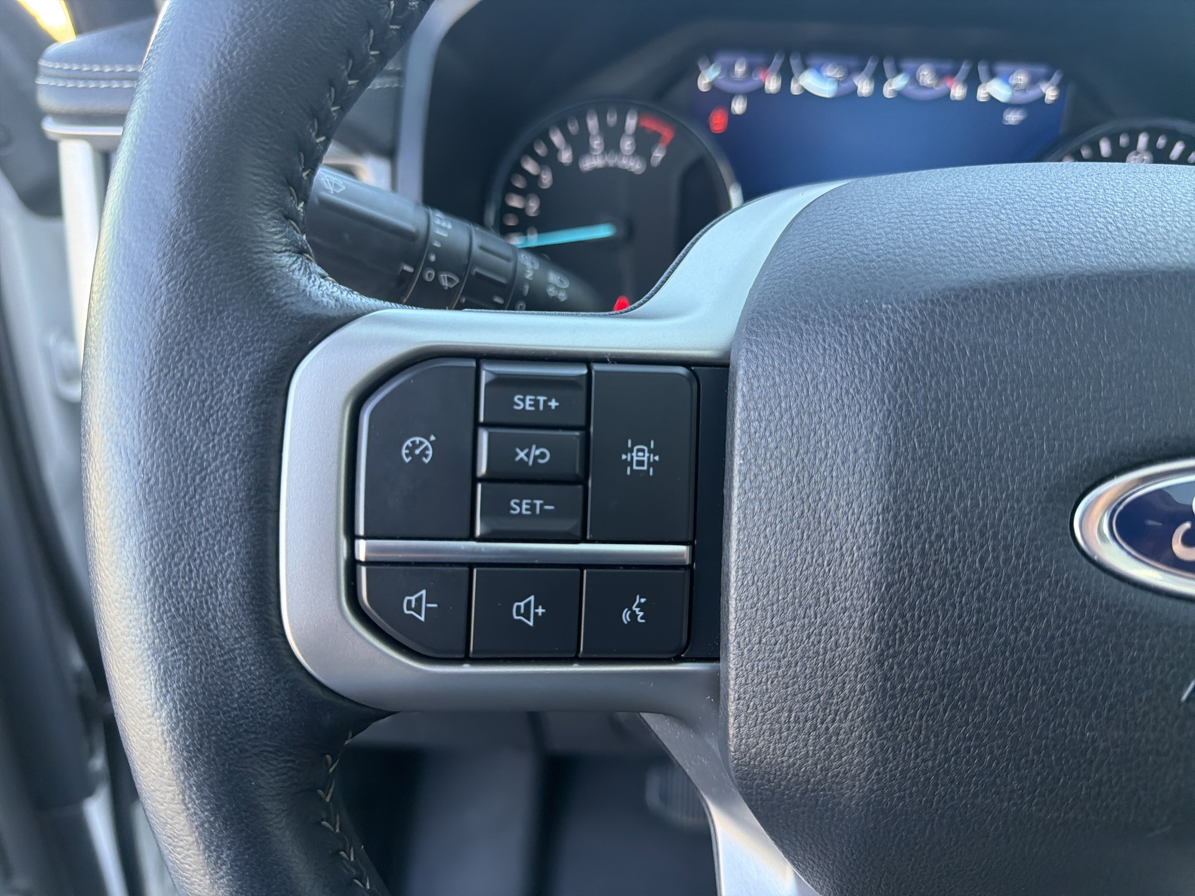 Certified 2023 Ford Expedition XLT AWD/4WD image 35