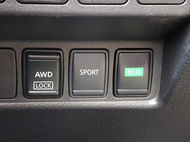 Used 2021 Nissan Rogue Sport S AWD/4WD image 25