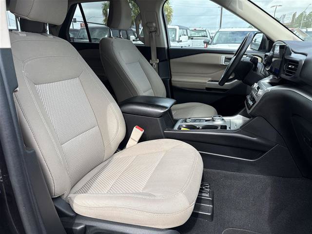 Certified 2022 Ford Explorer XLT AWD/4WD image 17